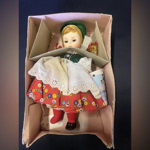 “Austria” Madame Alexander #598